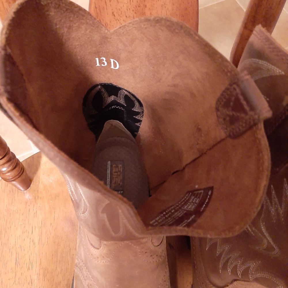 Men's ariat steel toe boot. - Picture 2 of 8
